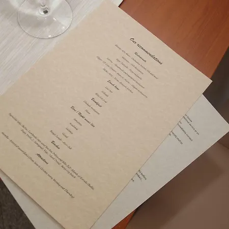 Galerija コルチュラ