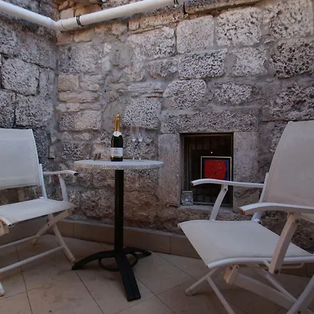 Galerija Apartment *